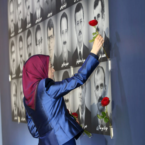 Discours de Maryam Radjavi à la cérémonie en mémoire des 24 martyrs de l’OMPI Pour le 2e anniversaire de l’attaque à la roquette du 29 octobre 2015 à Liberty