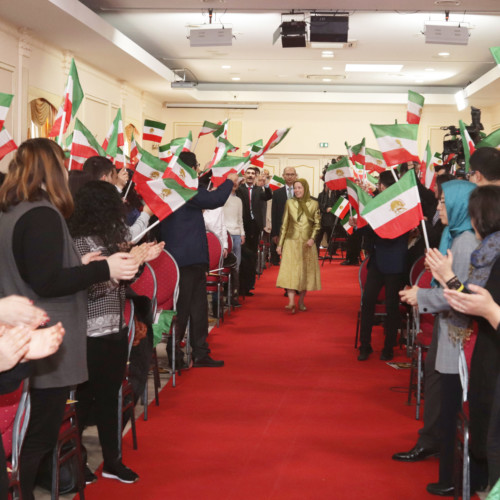 Discours de Maryam Radjavi à un rassemblement de jeunes pour l’anniversaire de la révolution de 1979 en Iran -10 février2018