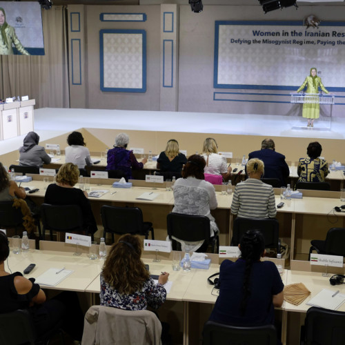 Maryam Radjavi à la conférence internationale sur les femmes d’avant-garde de la Résistance iranienne à la cité d’Achraf 3- 14 juillet 2019