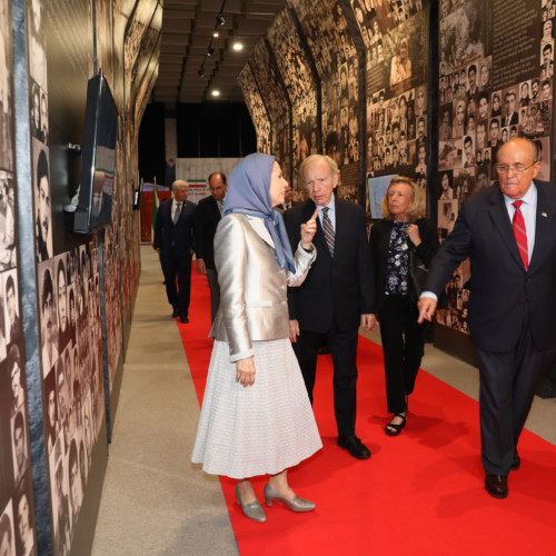 Maryam Rajavi  at the exhibition of the Iranian people’s 120 years of struggle for freedom- July 12, 2019