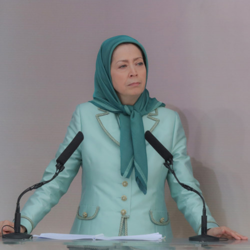 Maryam Radjavi à la cérémonie de l'anniversaire de la fondation de l'Organisation des Moudjahidine du peuple d'Iran à Achraf-3- septembre 2019