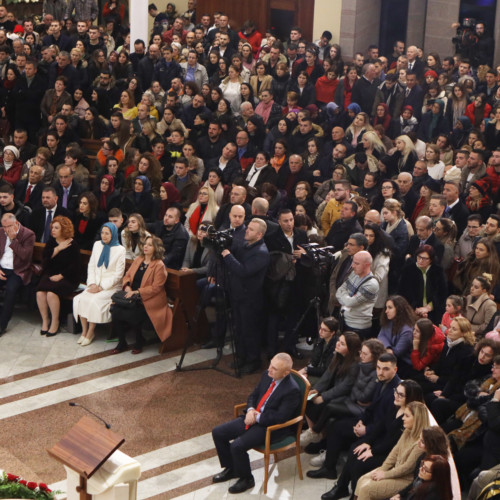 Maryam Rajavi at the Christmas Eve mass at Tirana’s Saint Paul Metropolitan Archdiocese- December 25, 2019