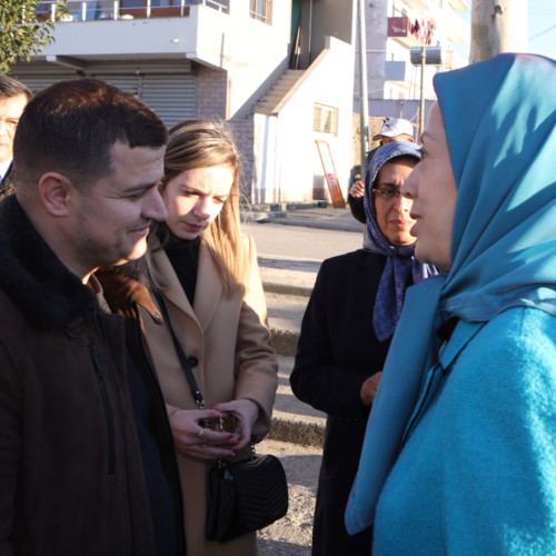 Maryam Radjavi à la rencontre des sinistrés du séisme en Albanie- décembre 2019