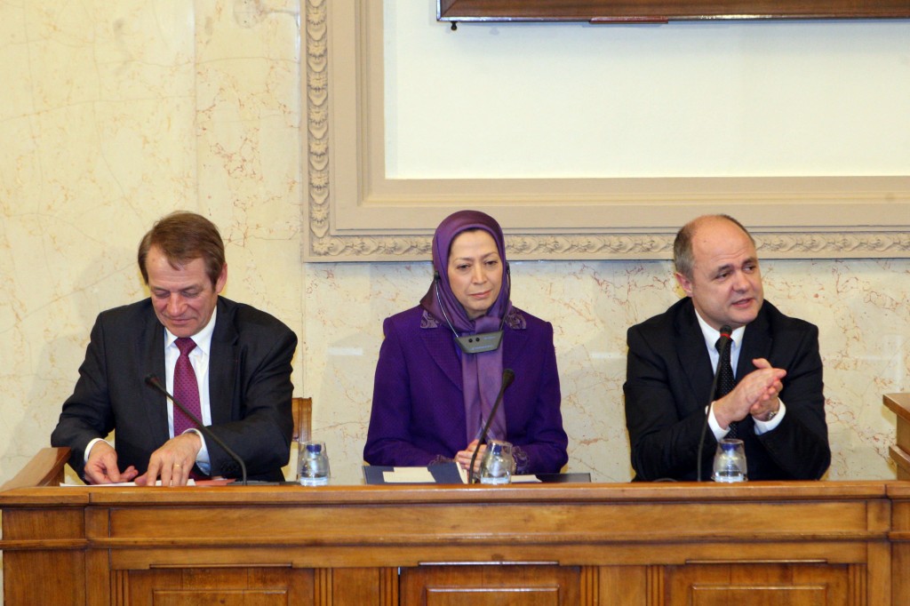 Intervention de Maryam Radjavi à la Salle Colbert