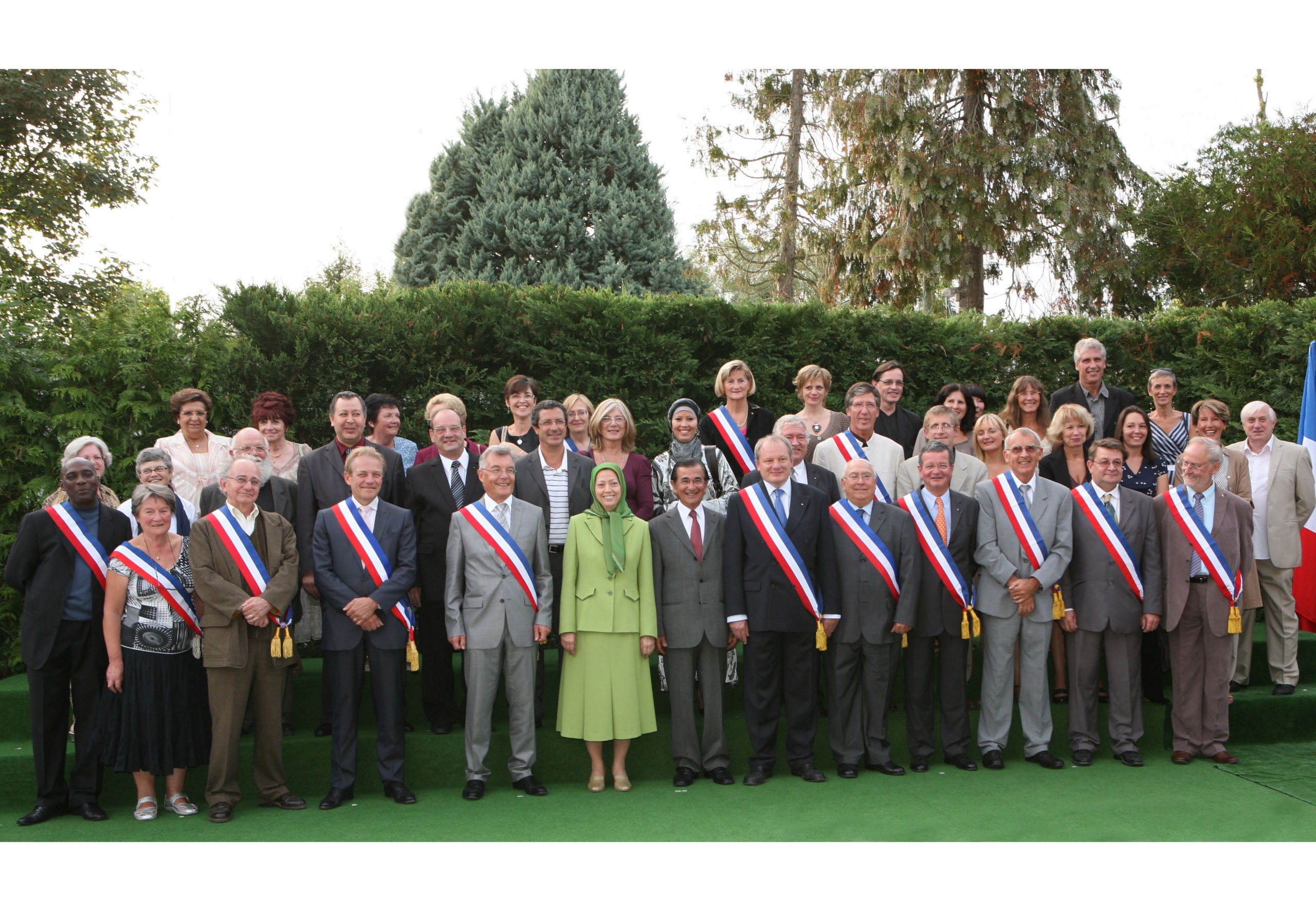 Rassemblement des maires et des élus à Auvers-sur-Oise