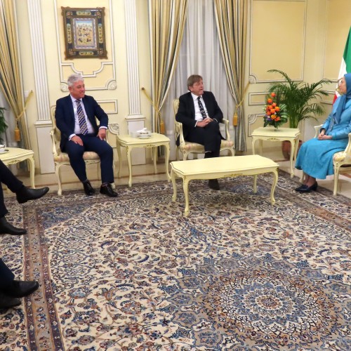 Rencontre avec les anciens premiers ministres belge et suédois et de l’ancien président de la Chambre des communes britannique