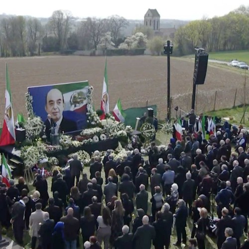 Hommage funèbre au Dr Manouchehr Hezarkhani 