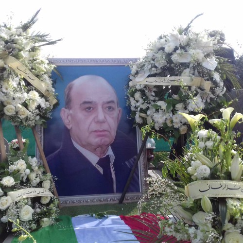 Hommage funèbre au Dr Manouchehr Hezarkhani 
