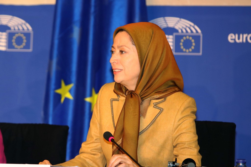 Maryam Radjavi : La dissolution et l’inscription sur liste noire du corps des pasdarans sont la demande urgente du peuple iranien