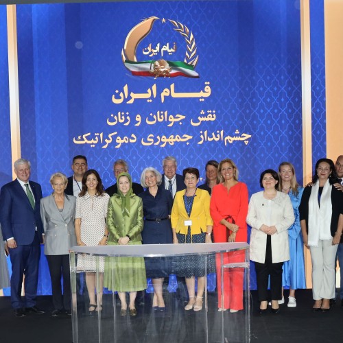  Discours à la conférence sur le soulèvement en Iran, le rôle de la jeunesse et des femmes et les perspectives d’une république démocratique-15 Septembre 2023 