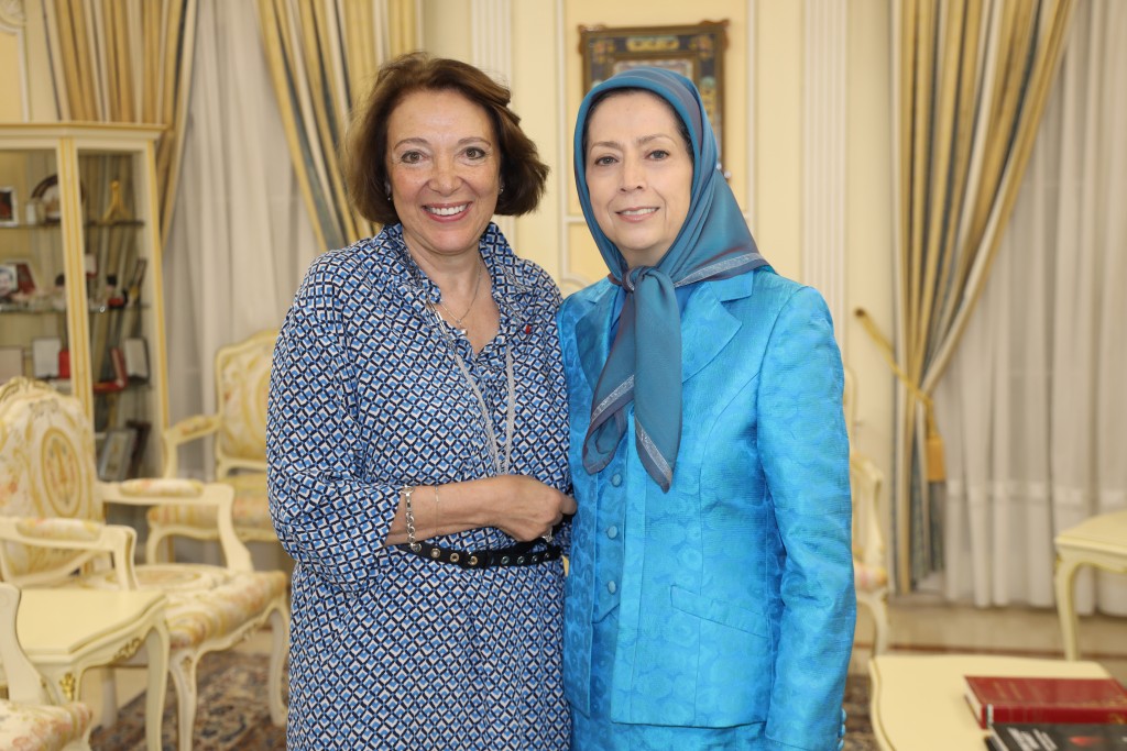 Rencontre de Maryam Radjavi avec Me Dominique Attias, présidente du CA de la Fondation du Barreau européen