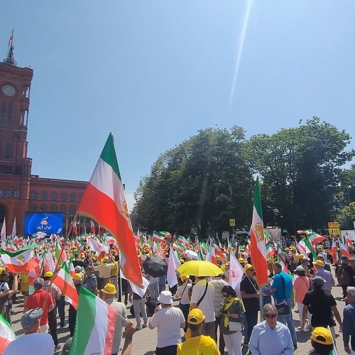Message aux manifestations des Iraniens à Berlin et Stockholm pour l’anniversaire du 20 juin 1981, déclenchement de la résistance nationale- 21 juin 2025
