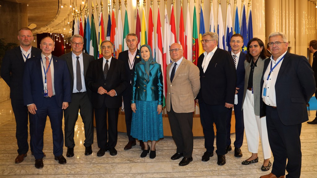 Discours dans une conférence au Parlement européen à Strasbourg