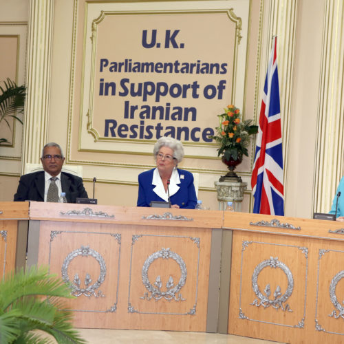 Maryam Rajavi- Meeting with British delegation -27 January 2014-9