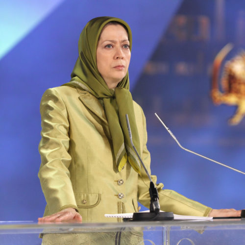 Maryam Rajavi in the gathering at Villepinte-June 22,2013-28