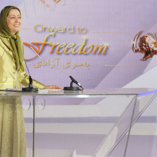 Maryam Rajavi in the gathering at Villepinte-June 22,2013-12