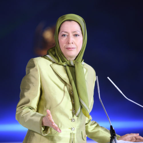 Maryam Rajavi in the gathering at Villepinte-June 22,2013-22