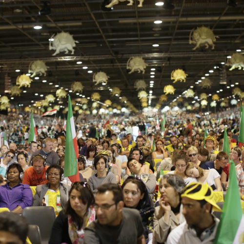 Maryam Rajavi in the gathering at Villepinte-June 22,2013-11