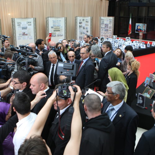 Maryam Rajavi in the gathering at Villepinte-June 22,2013-6