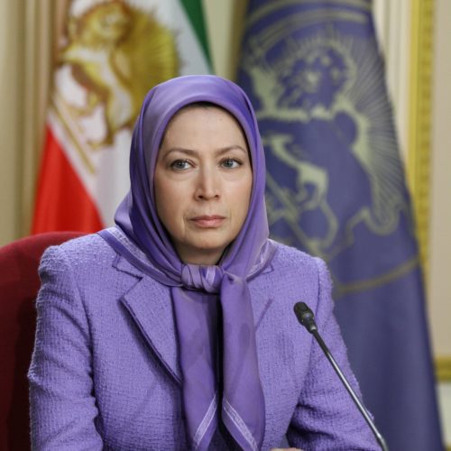 مریم رجوی در اجلاس میاندوره‌یی شورای ملی مقاومت ایران ۲۸ و ۲۹ آذر ۱۳۹۴
