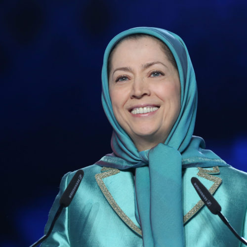 مریم رجوی در گردهمایی بزرگ ایران آزاد- بورژه پاریس – ۱۹ تیر ۱۳۹۵