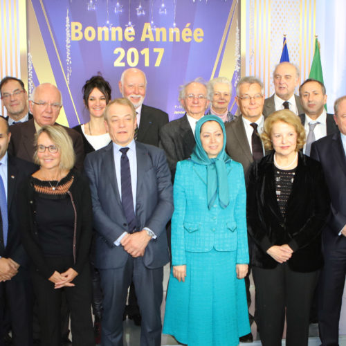 Maryam Rajavi with mayors and elected representatives of French people at New Year’s ceremony