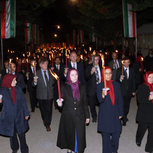 گرامیداشت خاطره شهیدان حمله موشکی ۷آبان۹۴ به لیبرتی- آبان ۱۳۹۵