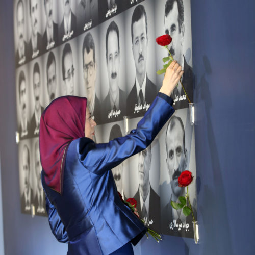 سخنرانی مریم رجوی در مراسم گرامیداشت ۲۴ قهرمان شهید مجاهد خلق در دومین سالگرد حمله سنگین موشکی به لیبرتی ۷ آبان ۱۳۹۶