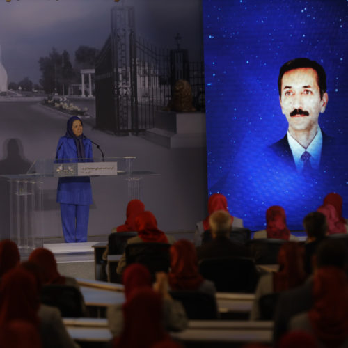 مریم رجوی در مراسم گرامیداشت شهیدان حمله به اشرف در۱۰شهریور۱۳۹۲ – ۱۰شهریور ۱۳۹۸