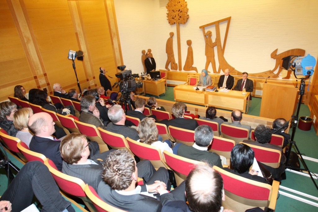 حضور در اجلاس پارلمانی در نروژ
