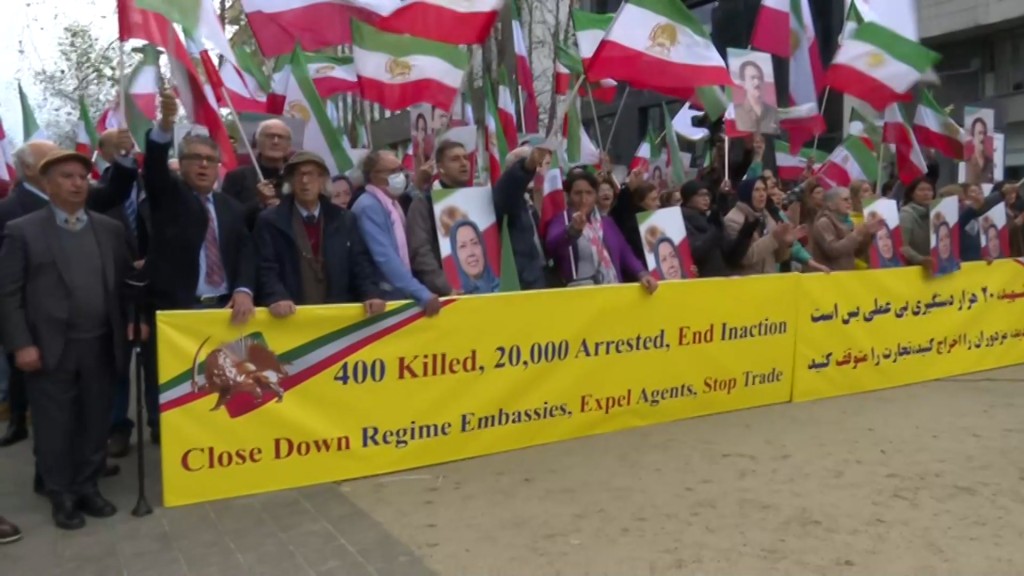 تظاهرات ایرانیان حمایت از قیام مردم ایران در مقابل اجلاس سران اتحادیه اروپا