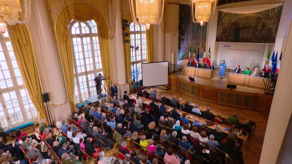 کنفرانس در شهرداری منطقه ۵ پاریس – همبستگی با مقاومت ایران